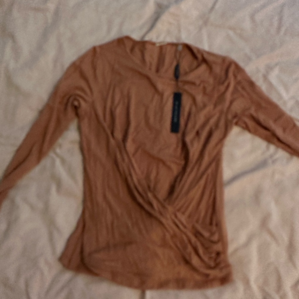 Elie Tahari new long sleeve shirt